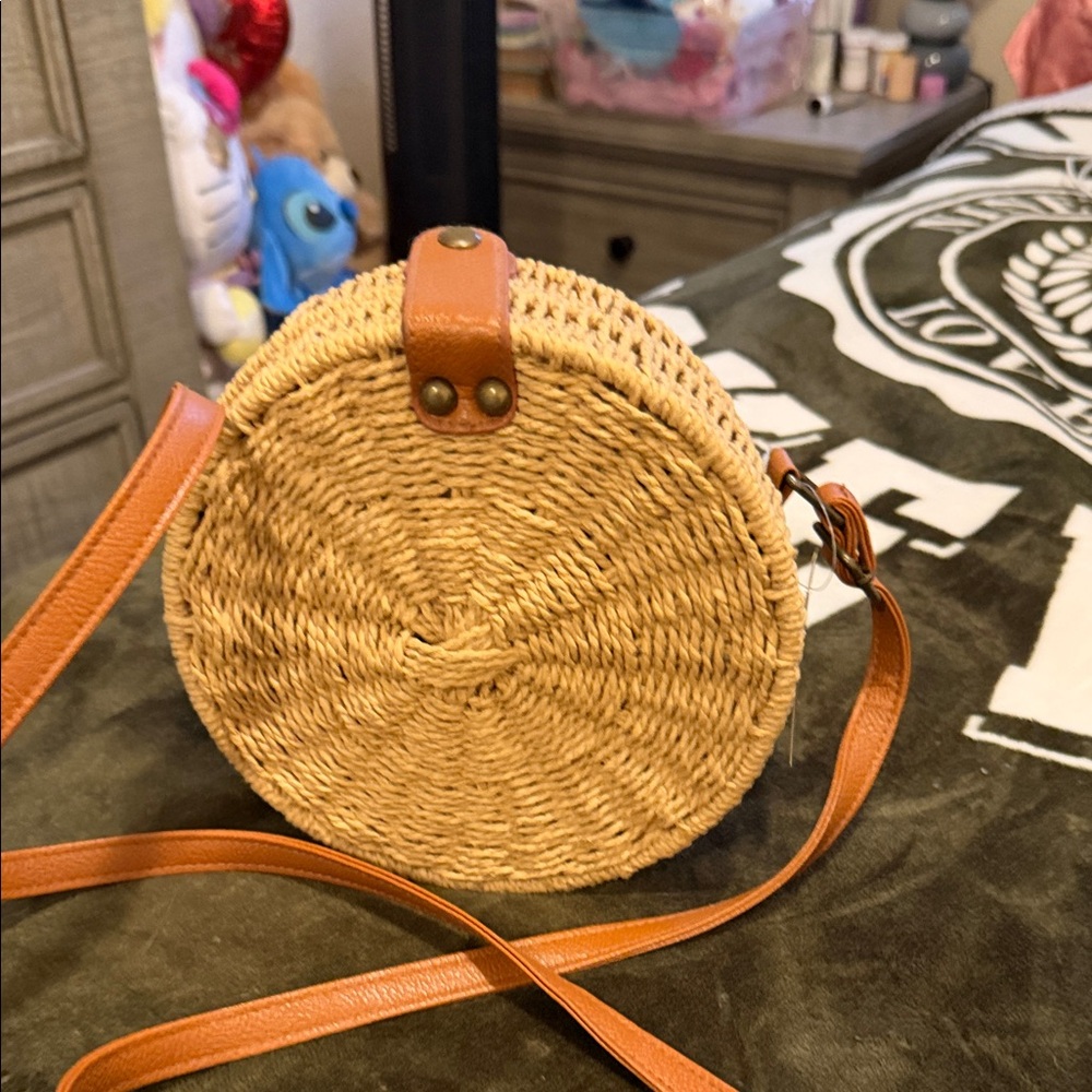 Round Woven Straw Crossbody Bag